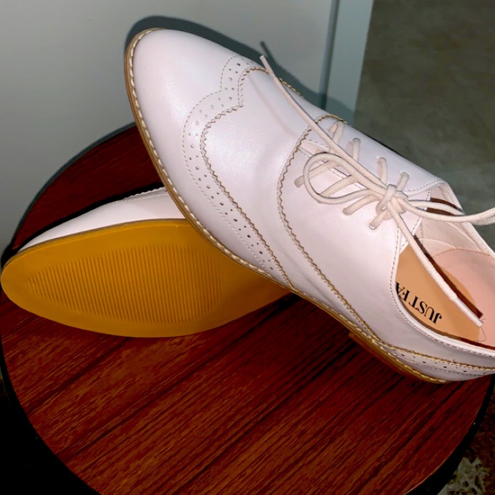Classic Oxfords Flats (In Box)